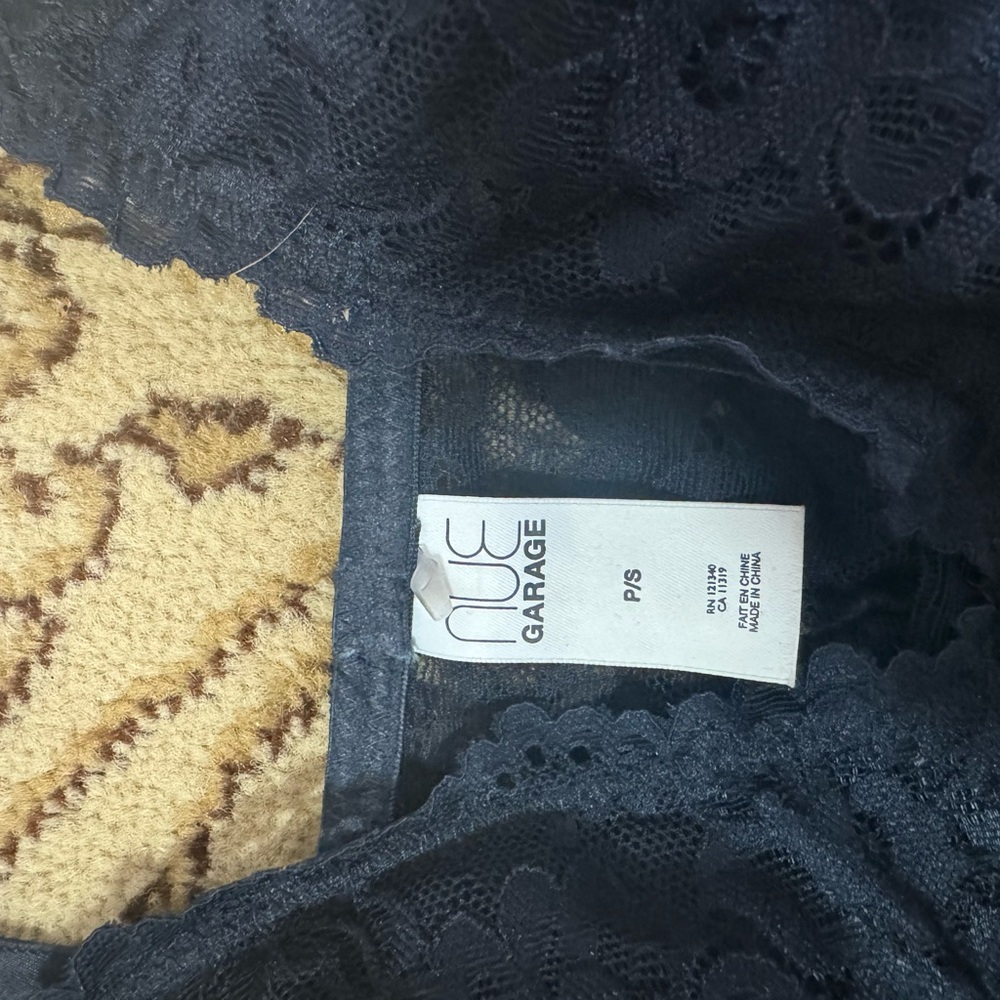 Lace bralette - Picture 2 of 3